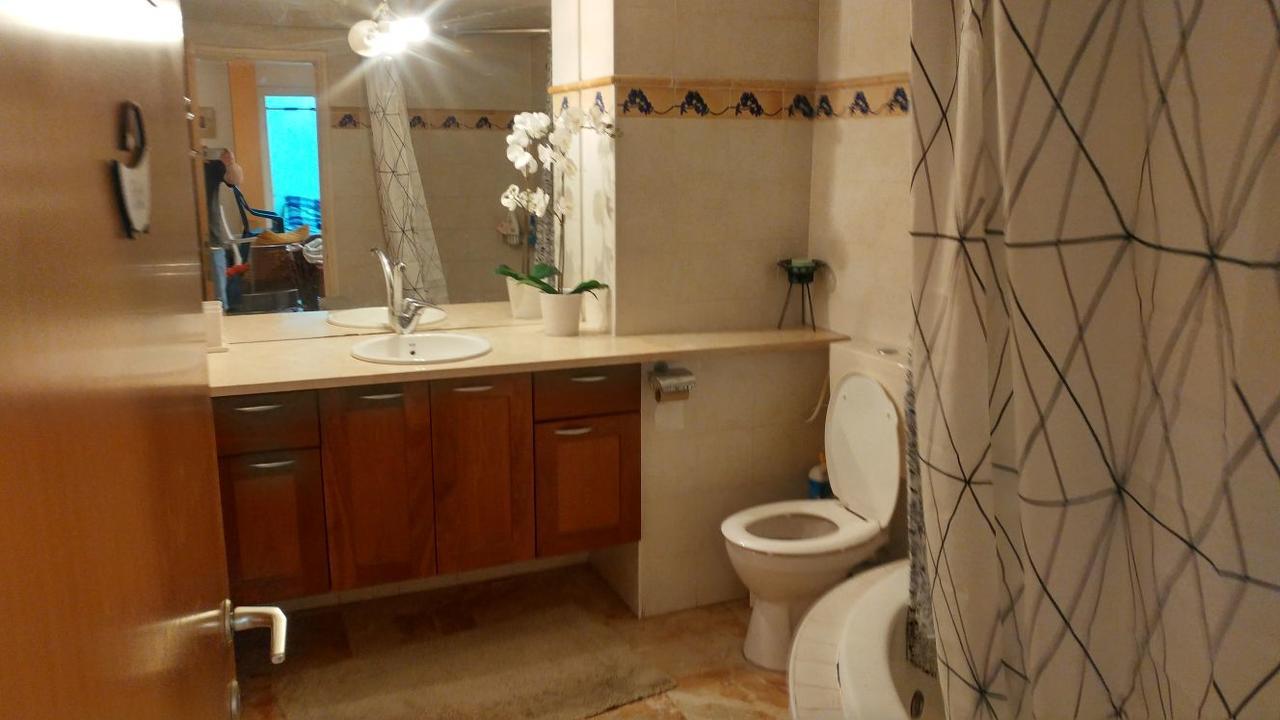 Pool & Garden Aparthotel Rehovot ภายนอก รูปภาพ