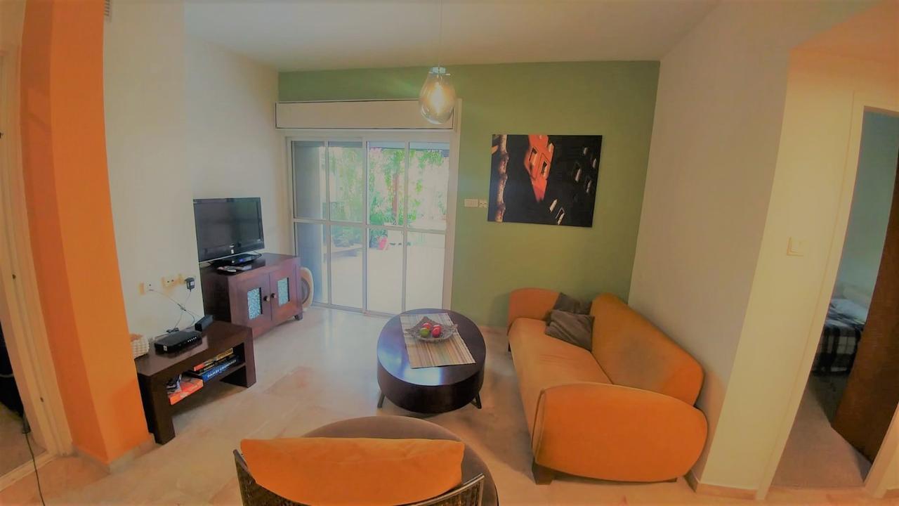 Pool & Garden Aparthotel Rehovot ภายนอก รูปภาพ