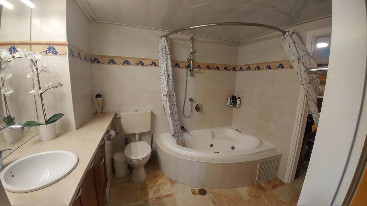Pool & Garden Aparthotel Rehovot ภายนอก รูปภาพ